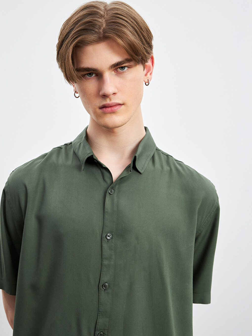 Regular Fit Short Sleeve Viscose Men's Shirt-2