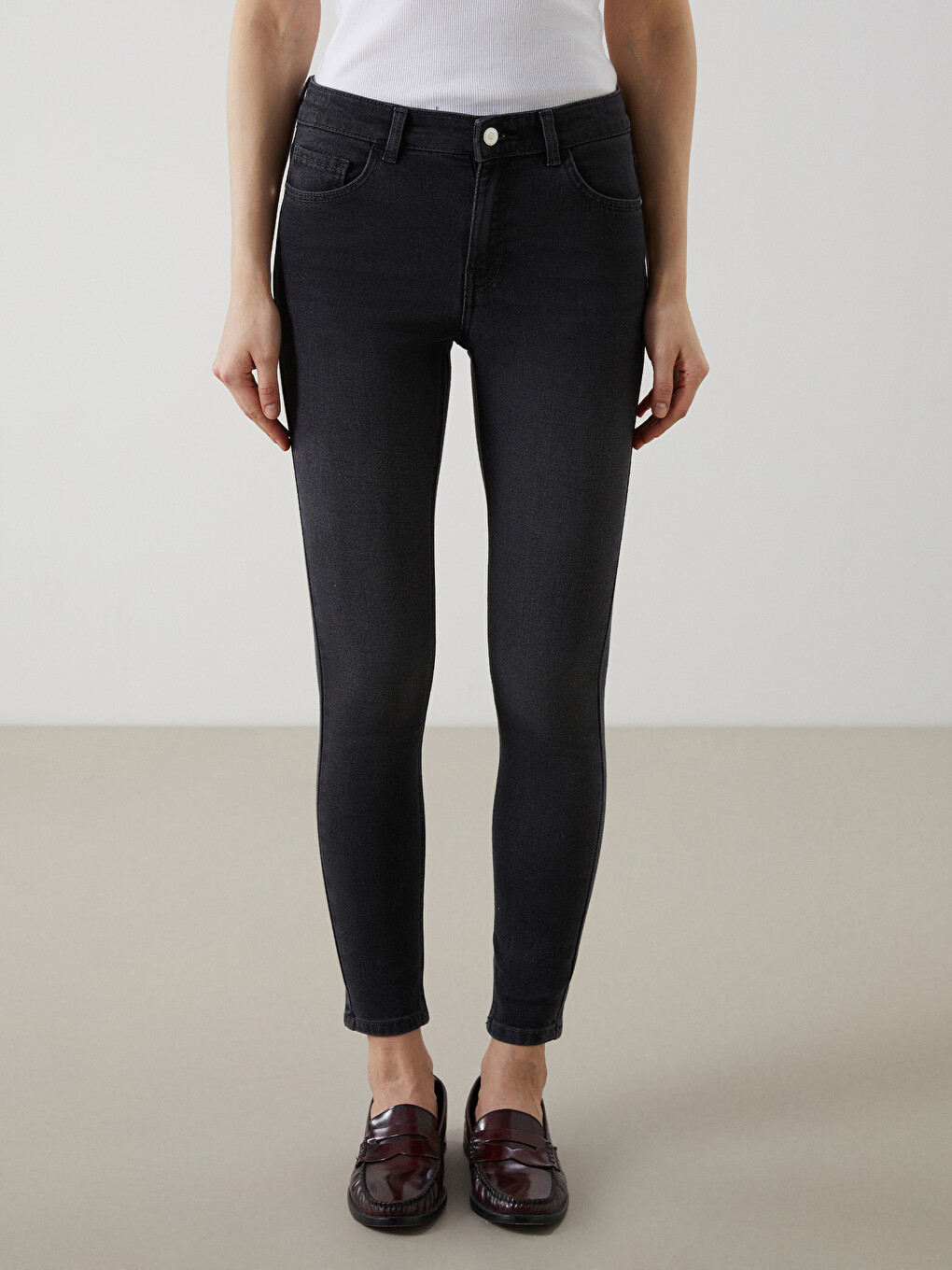 Jupiter Super Skinny Fit Women's Jeans-1