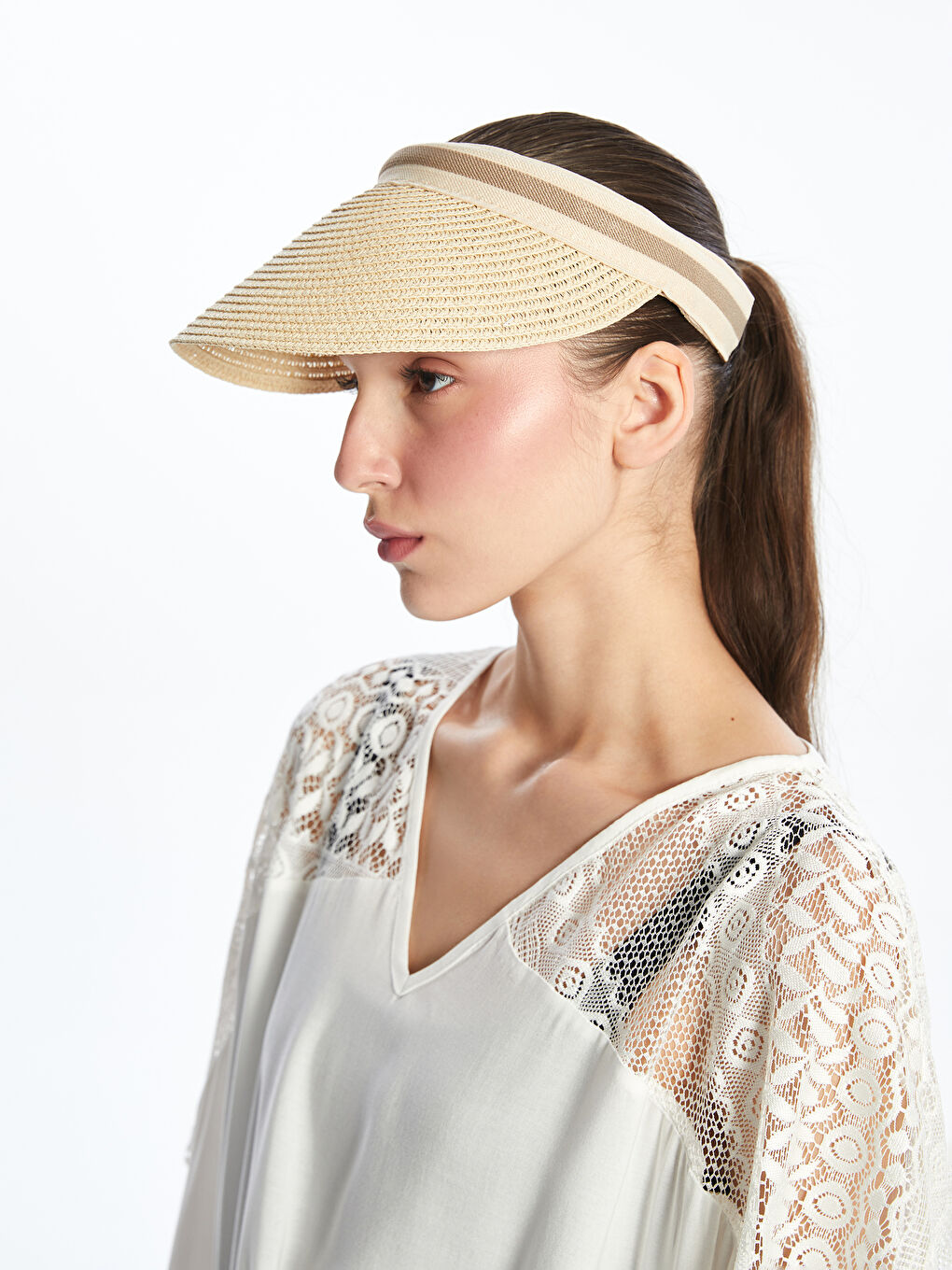 Bej Çizgili Kadın Hasır Vizör Şapka