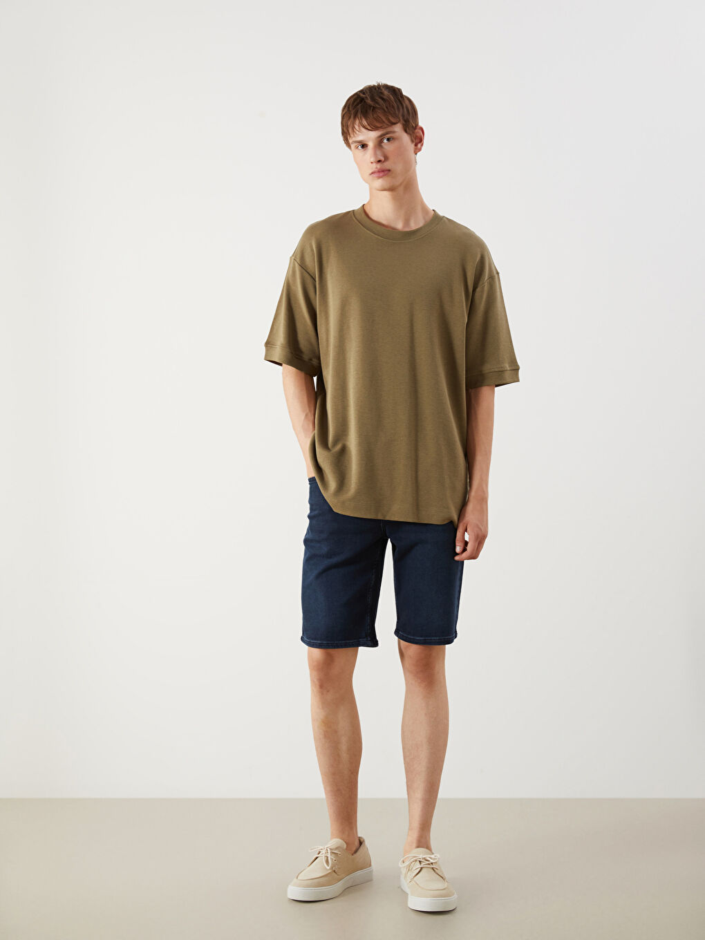 Slim Fit Men's Denim Shorts
