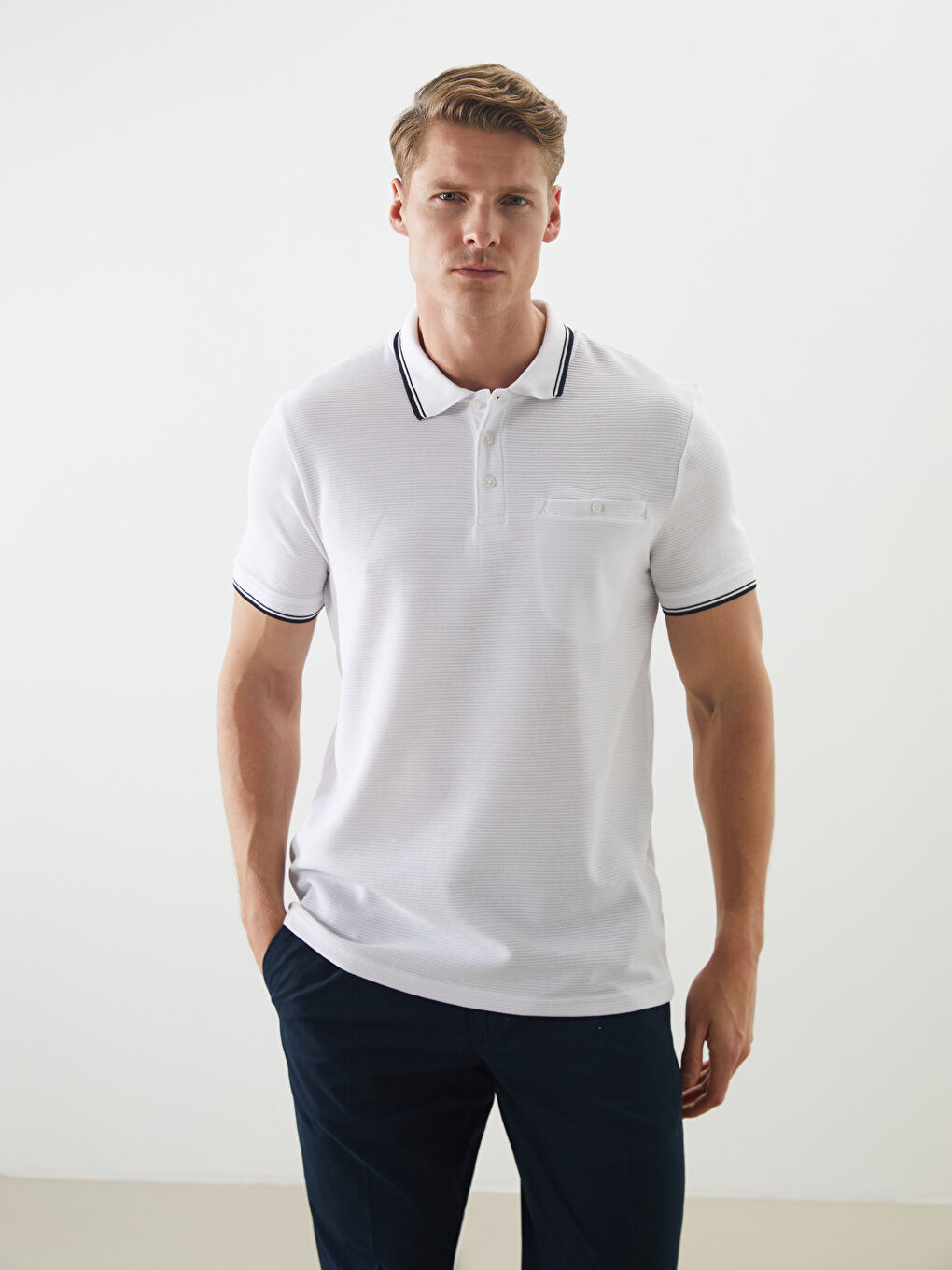 Beyaz Polo Yaka Kısa Kollu Penye Erkek Tişört