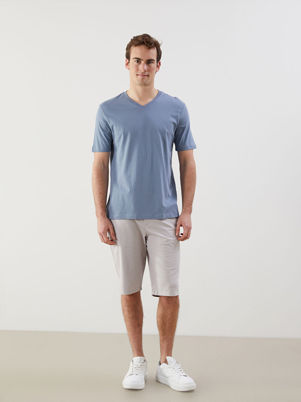 İndigo V Yaka Kısa Kollu Penye Erkek Tişört-3