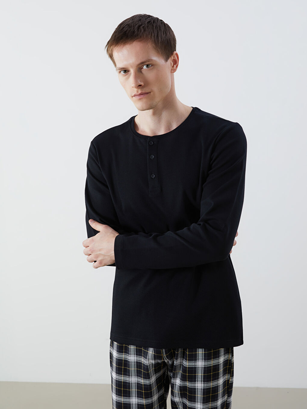 Haut de pyjama à col rond et manches longues pour hommes