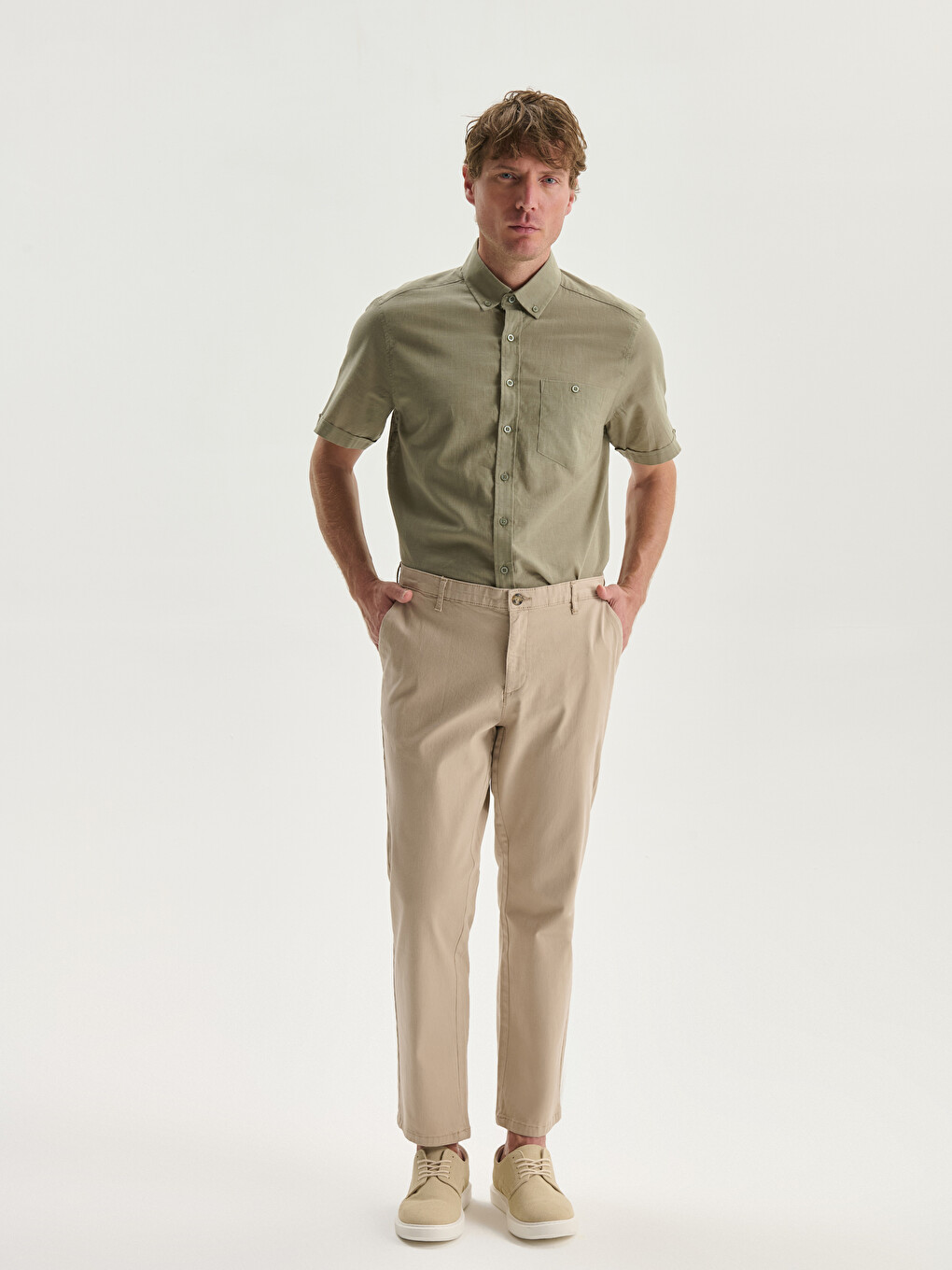 Standard Fit Men's Chino Trousers