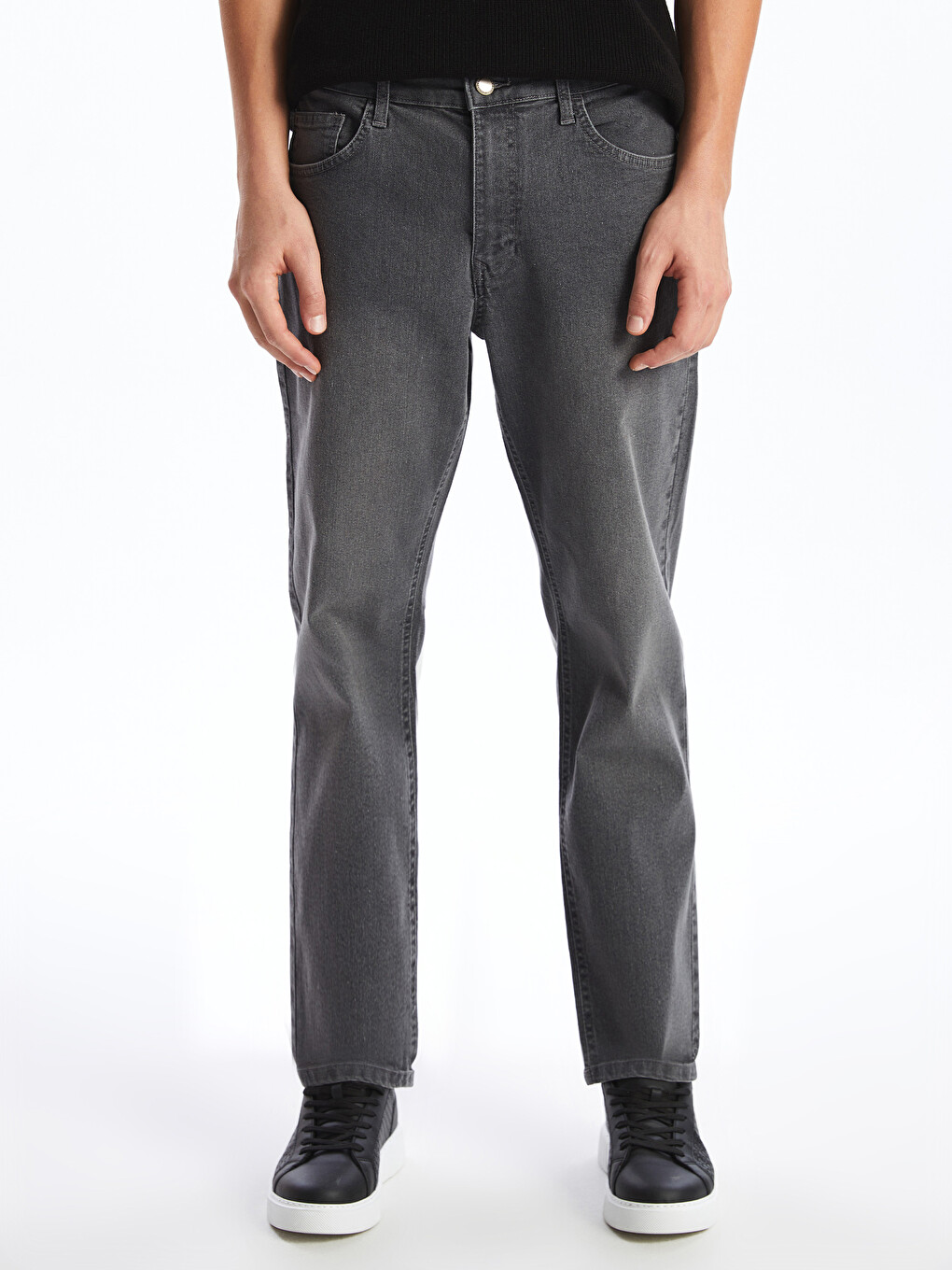 790 Relaxed Fit Men's Jeans-1