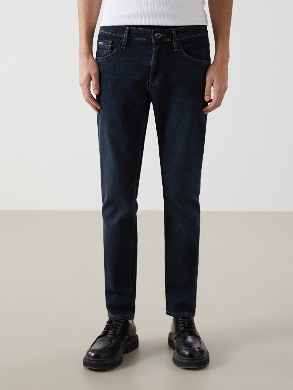 İndigo 750 Slim Fit Erkek Jean Pantolon-1