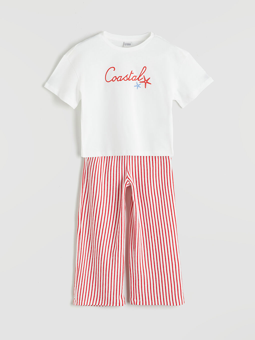 تي شيرت بنات بكول مدور وسروال