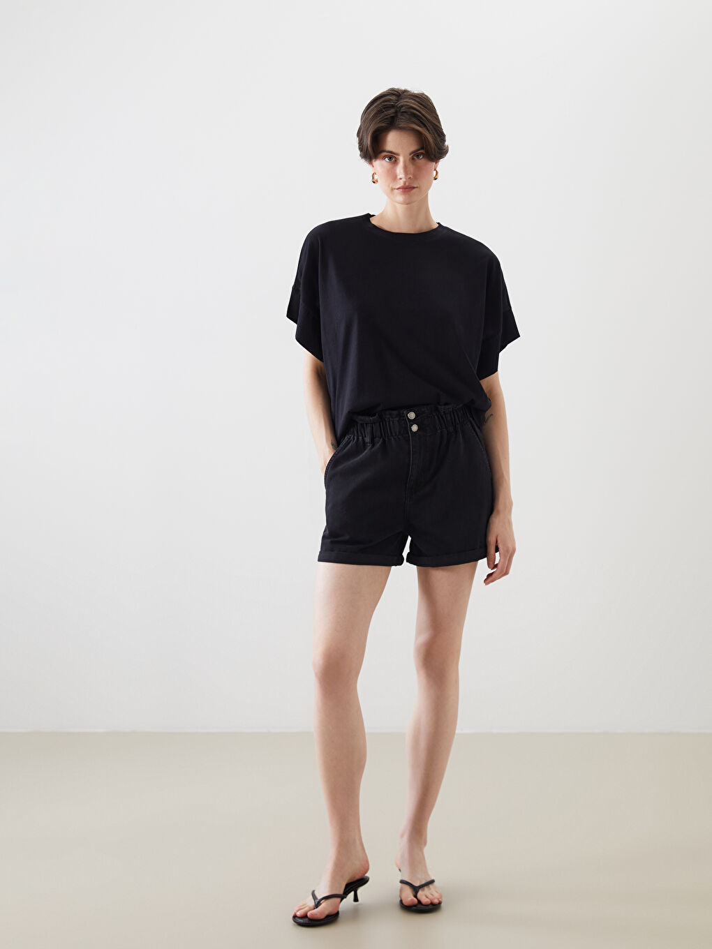 Elastic Waist Slouchy Fit Women's Denim Shorts -S4DK03Z8-327