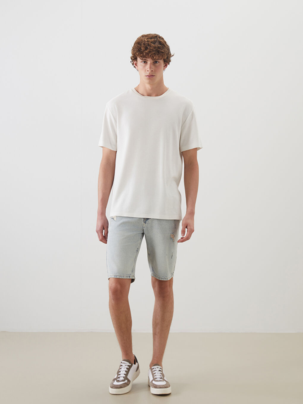 İndigo Standart Kalıp Erkek Jean Şort