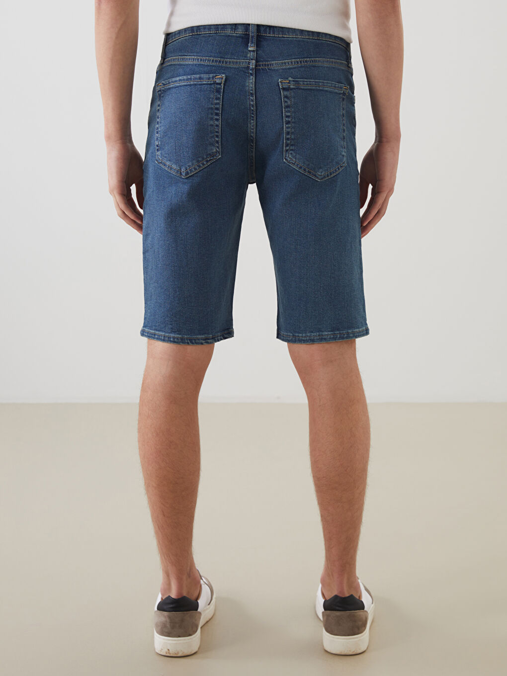 İndigo Standart Kalıp Erkek Jean Şort-3