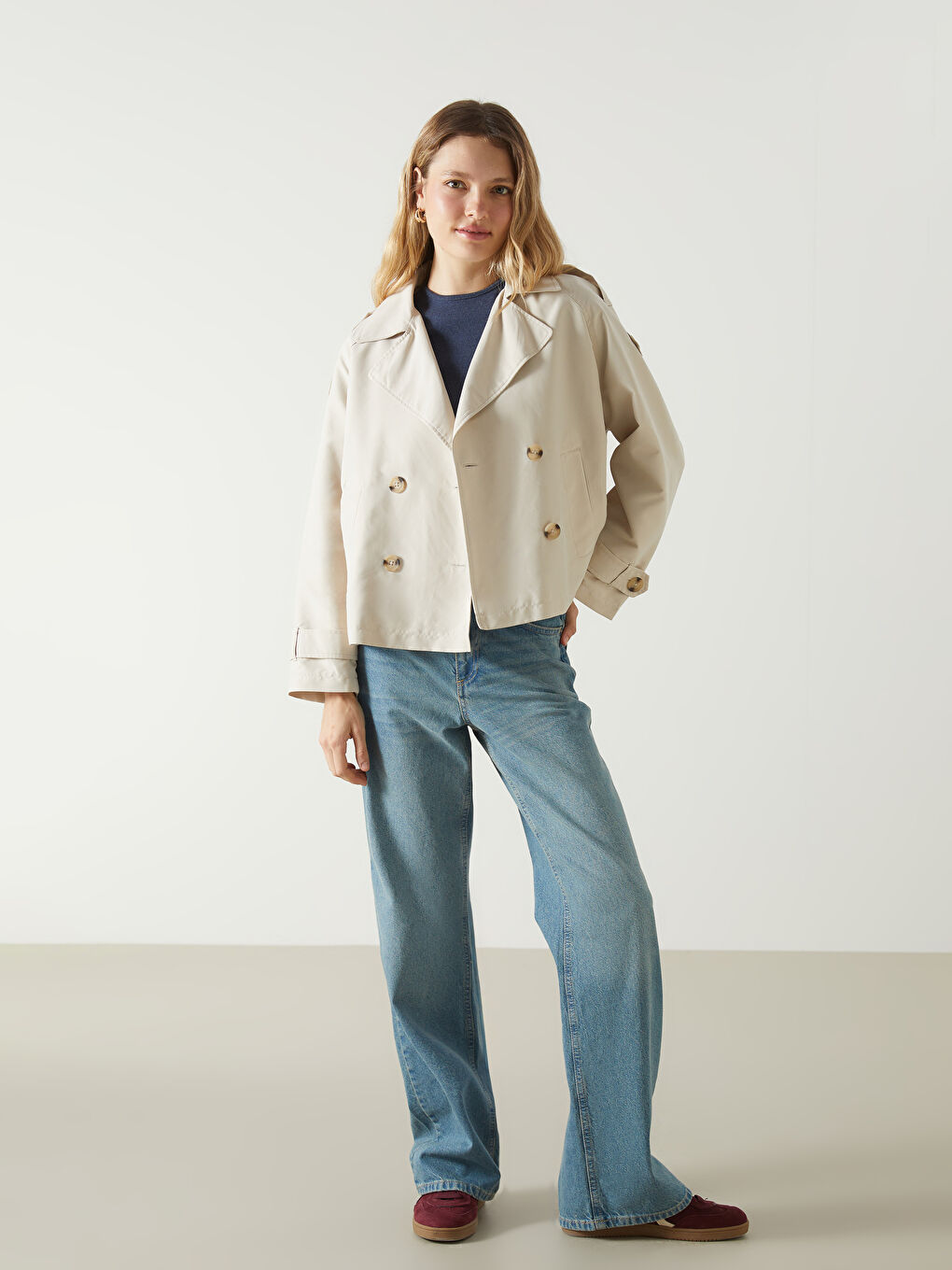 Bej Ceket Yaka Oversize Kadın Trençkot-1