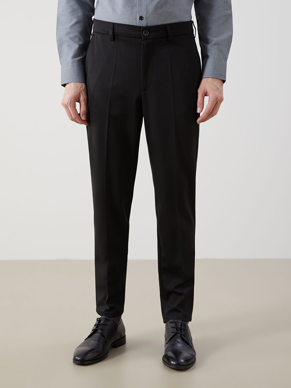Slim fit muške pantalone  -W40424Z8-CVL
