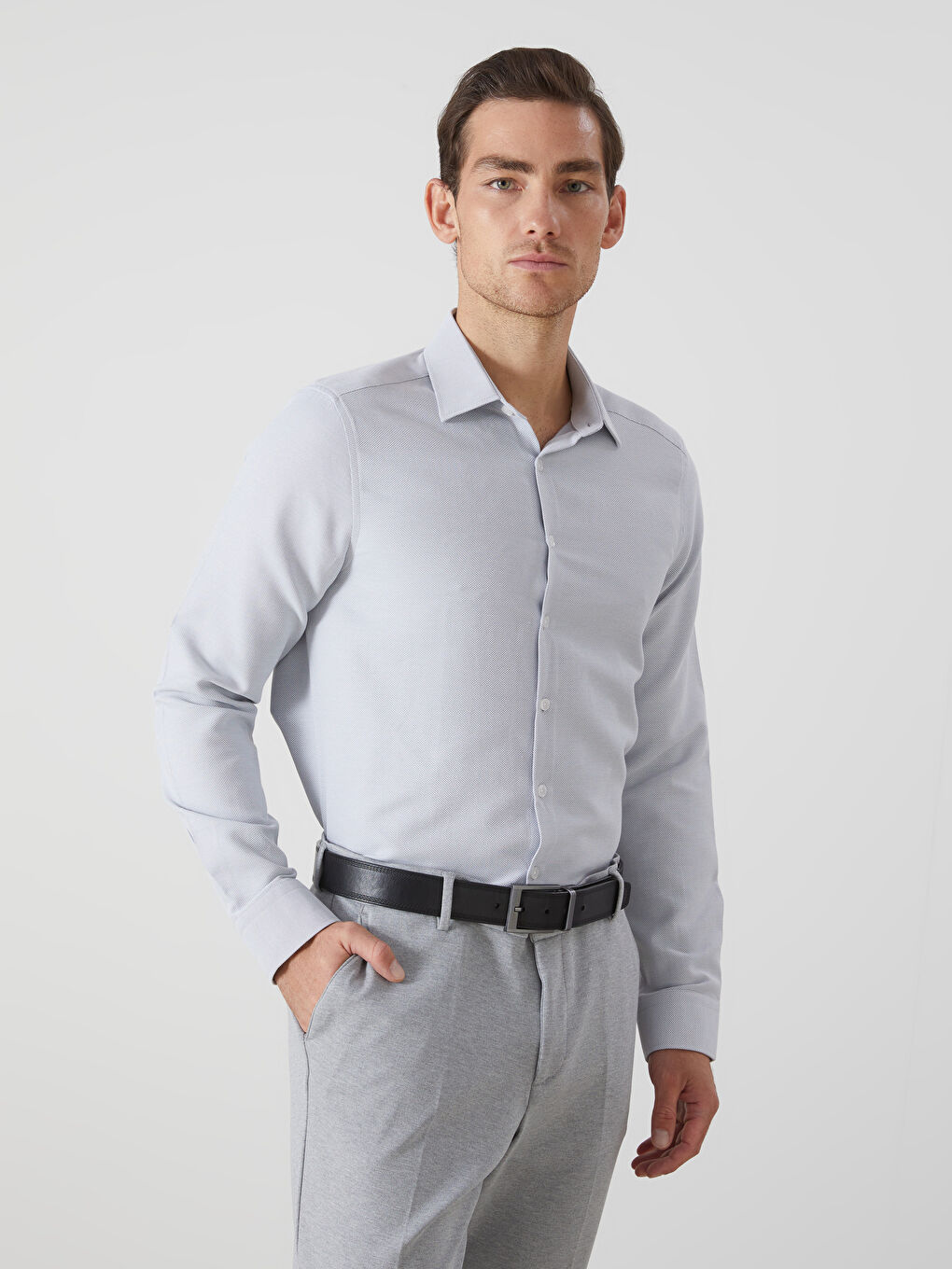 Muška košulja dugih rukava slim fit od dobby tkanine -W41379Z8-QJ1