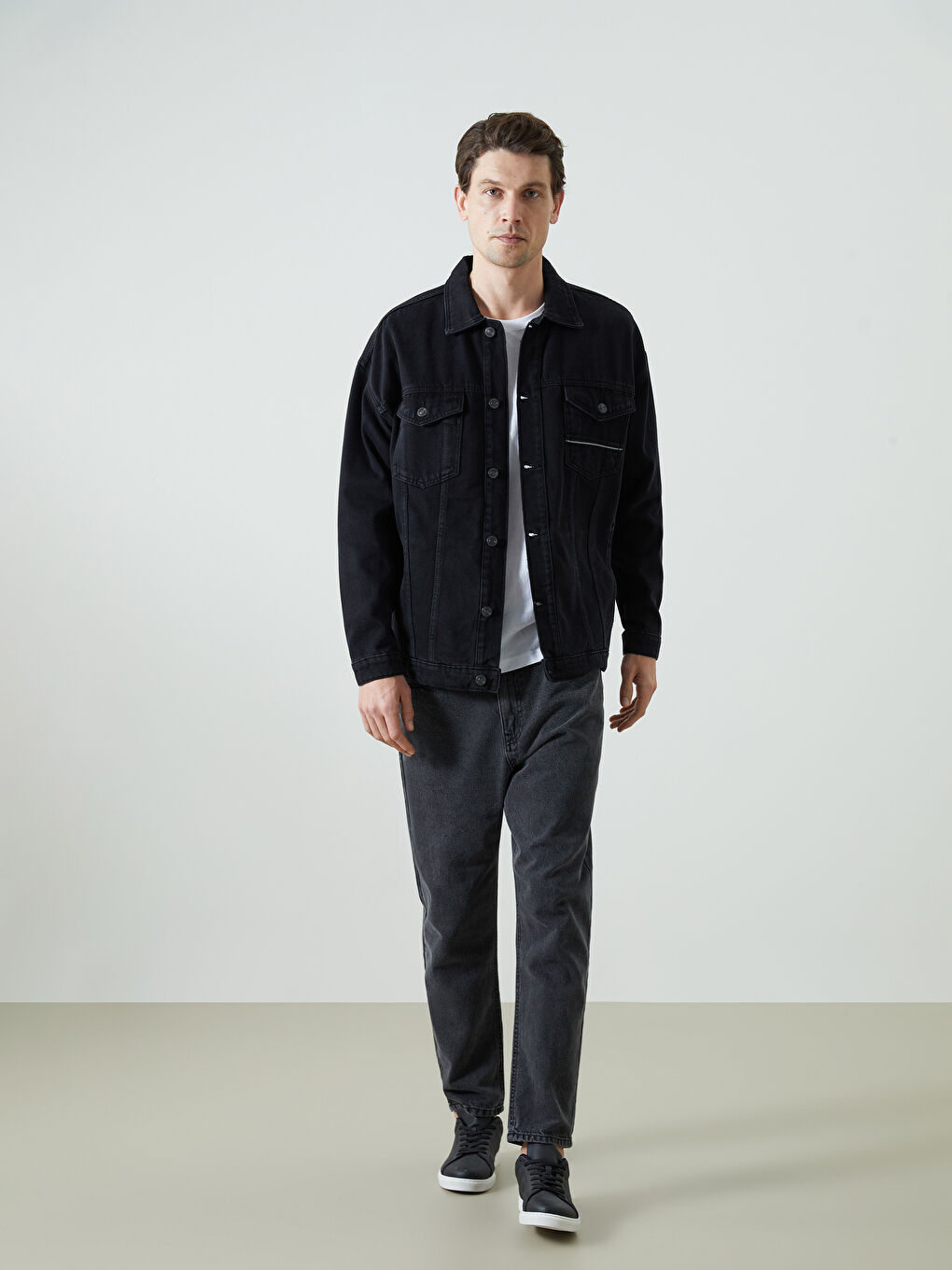 Siyah Rahat Kalıp Erkek Jean Ceket-1