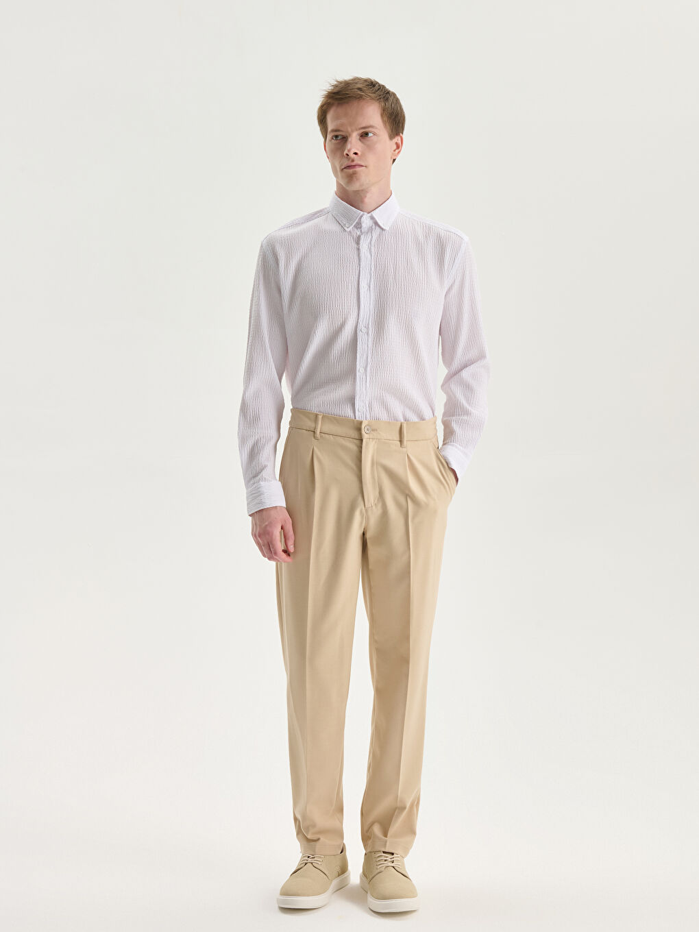 Beyaz Regular Fit Uzun Kollu Erkek Dokulu Gömlek-1