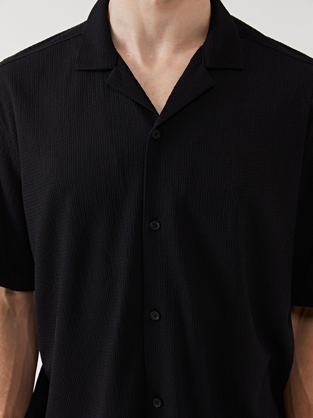 Siyah Regular Fit Kısa Kollu Erkek Gömlek-2