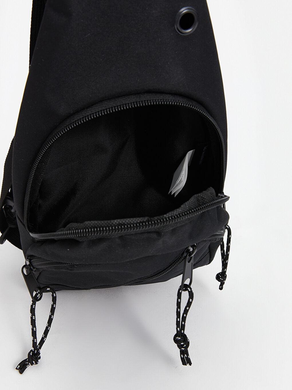 Siyah Fermuarlı Erkek Göğüs Çantası-3