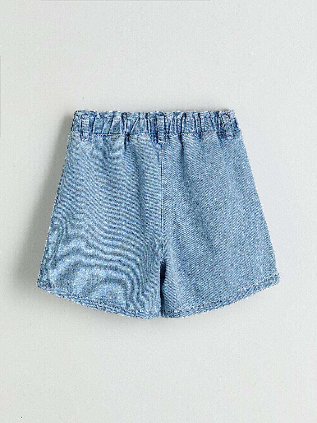 Daisy And Donald Duck Printed Girls' Denim Shorts-3