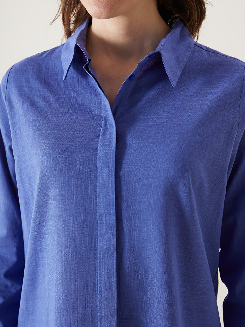 LCWAIKIKI Classic Hidden Button Women's Shirt Tunic -W4AL90Z8-GXL