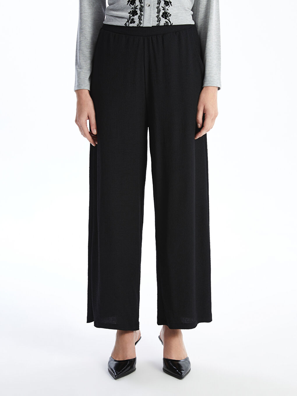 Siyah Beli Lastikli Dokulu Kadın Pantolon-1