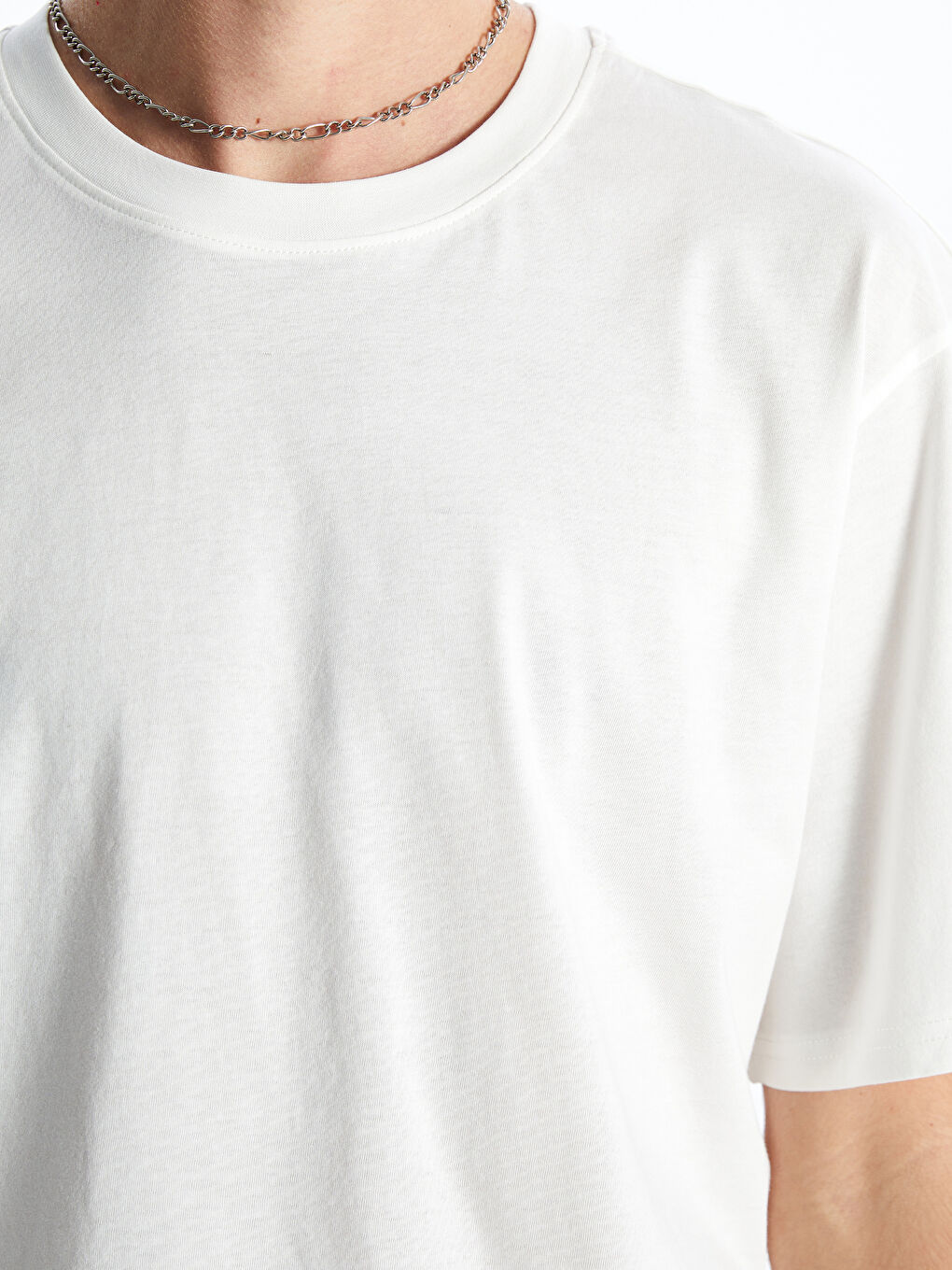 تيشيرت رجالي سادة برقبة دائرية-2