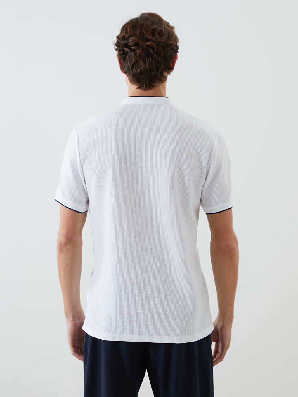 ბაბუის საყელო მოკლე სახელო მამაკაცის მაისური-3