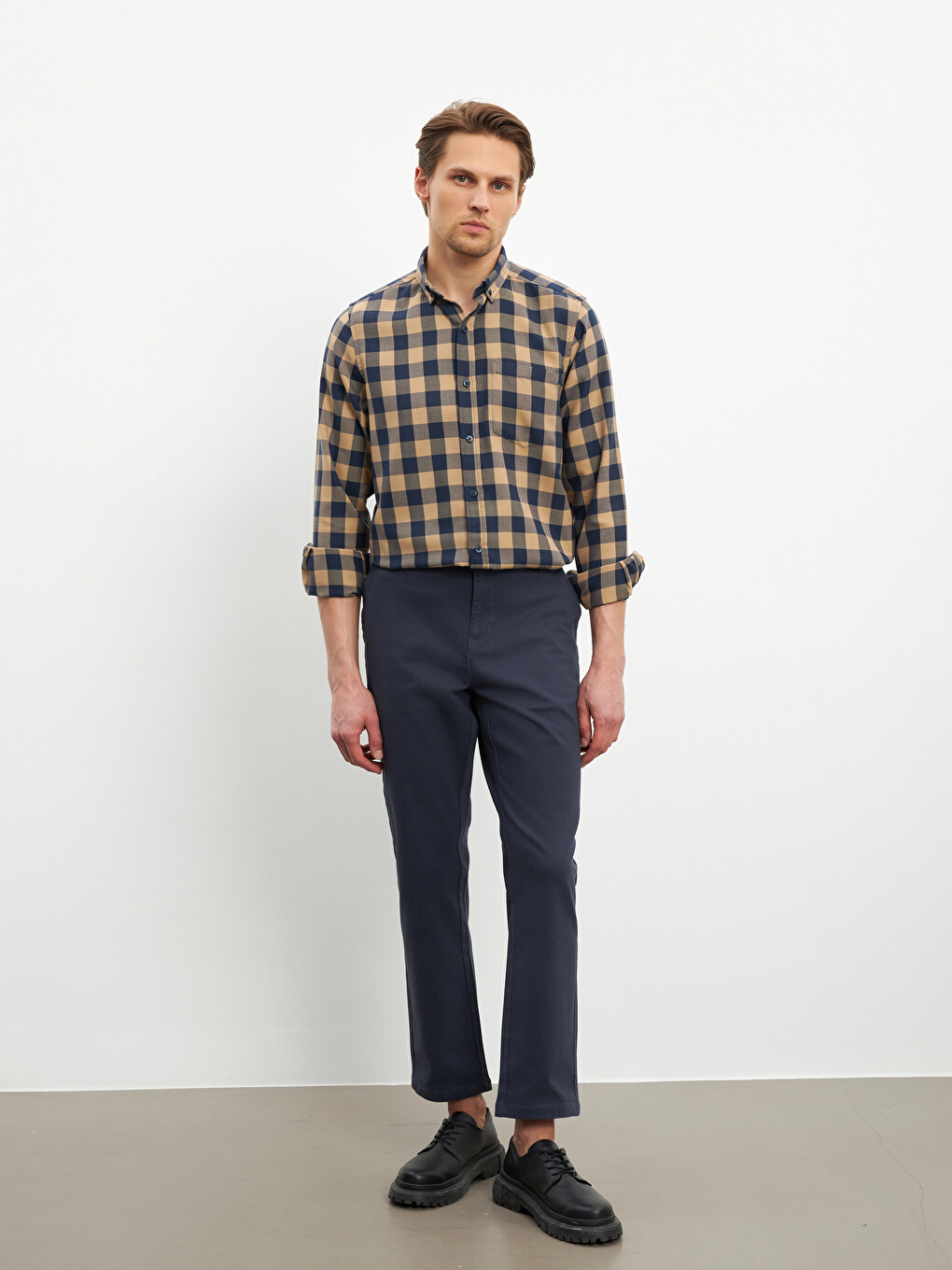 Regular Fit Long Sleeve Plaid Men's Shirt-1
