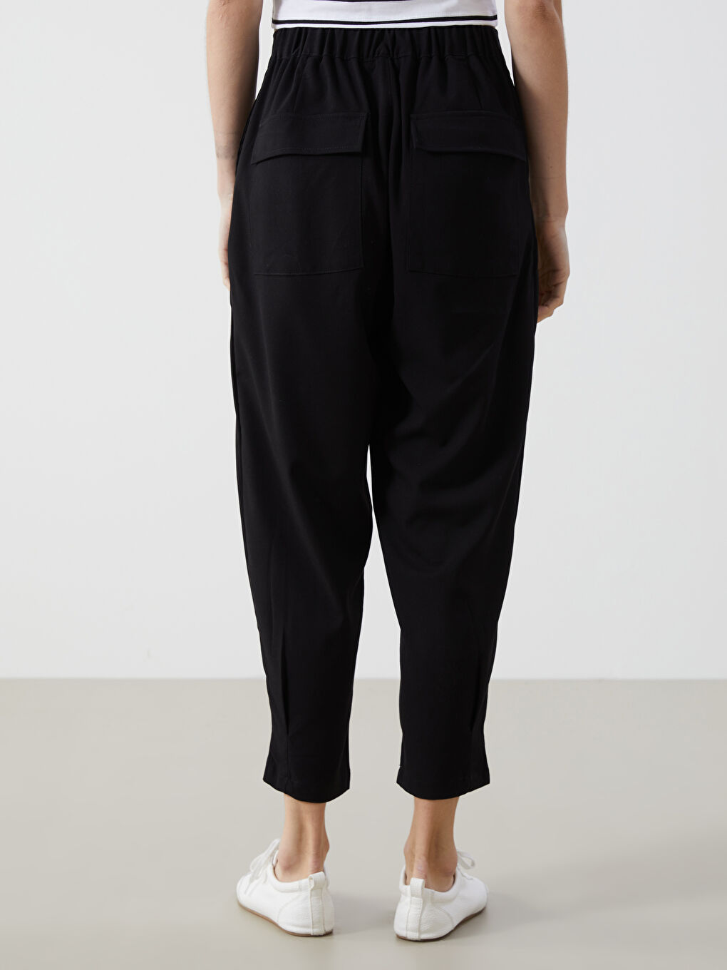 Siyah Beli Lastikli Kadın Pantolon-3