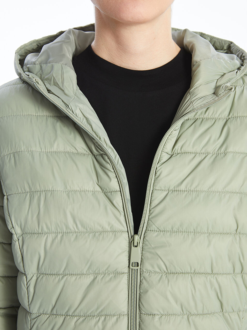 Yeşil Kapüşonlu Kadın Şişme Mont-2