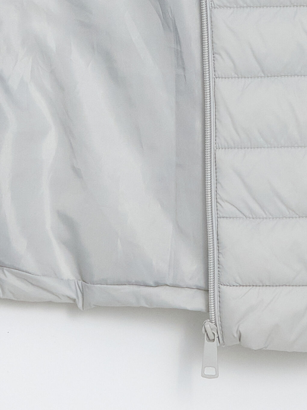 Gri Kapüşonlu Kadın Şişme Mont-7