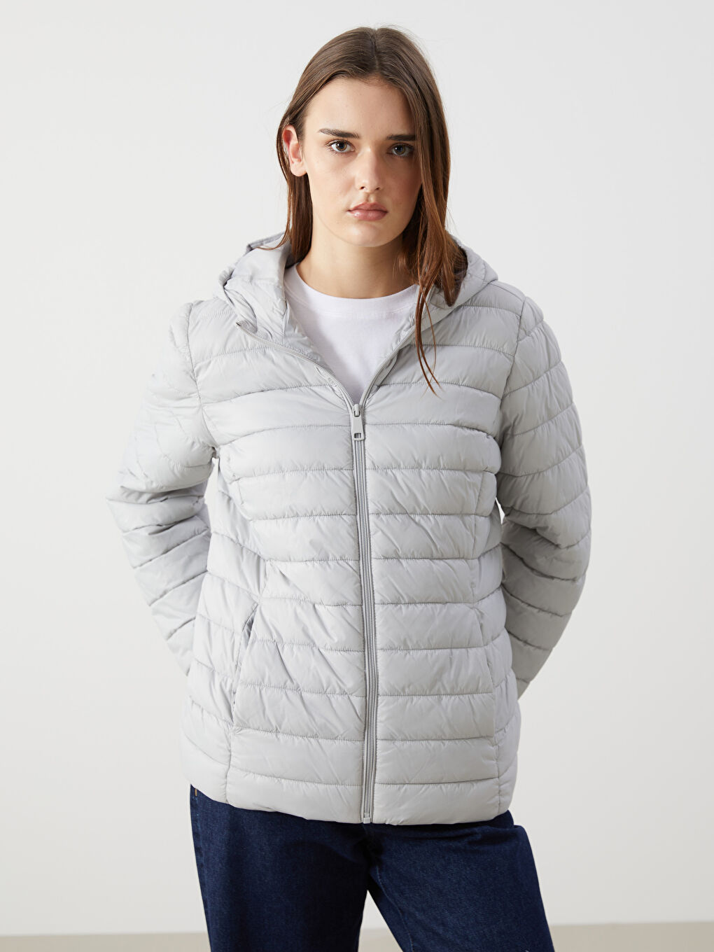 LCWAIKIKI Classic Hooded Women's Puffer Coat -S50198Z8-JSB