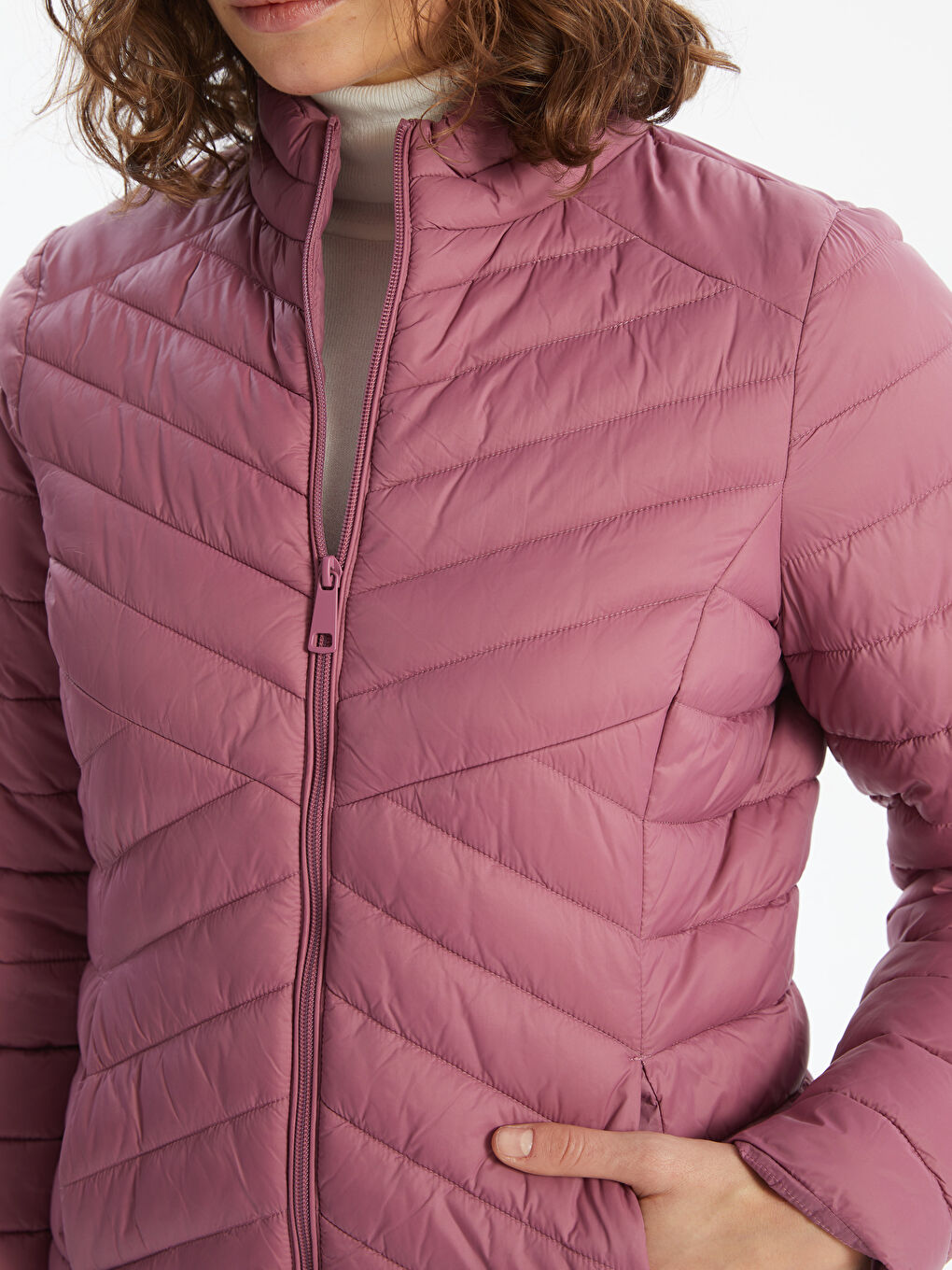 LCWAIKIKI Classic Funnel Neck Women's Puffer Coat -S50199Z8-GUV