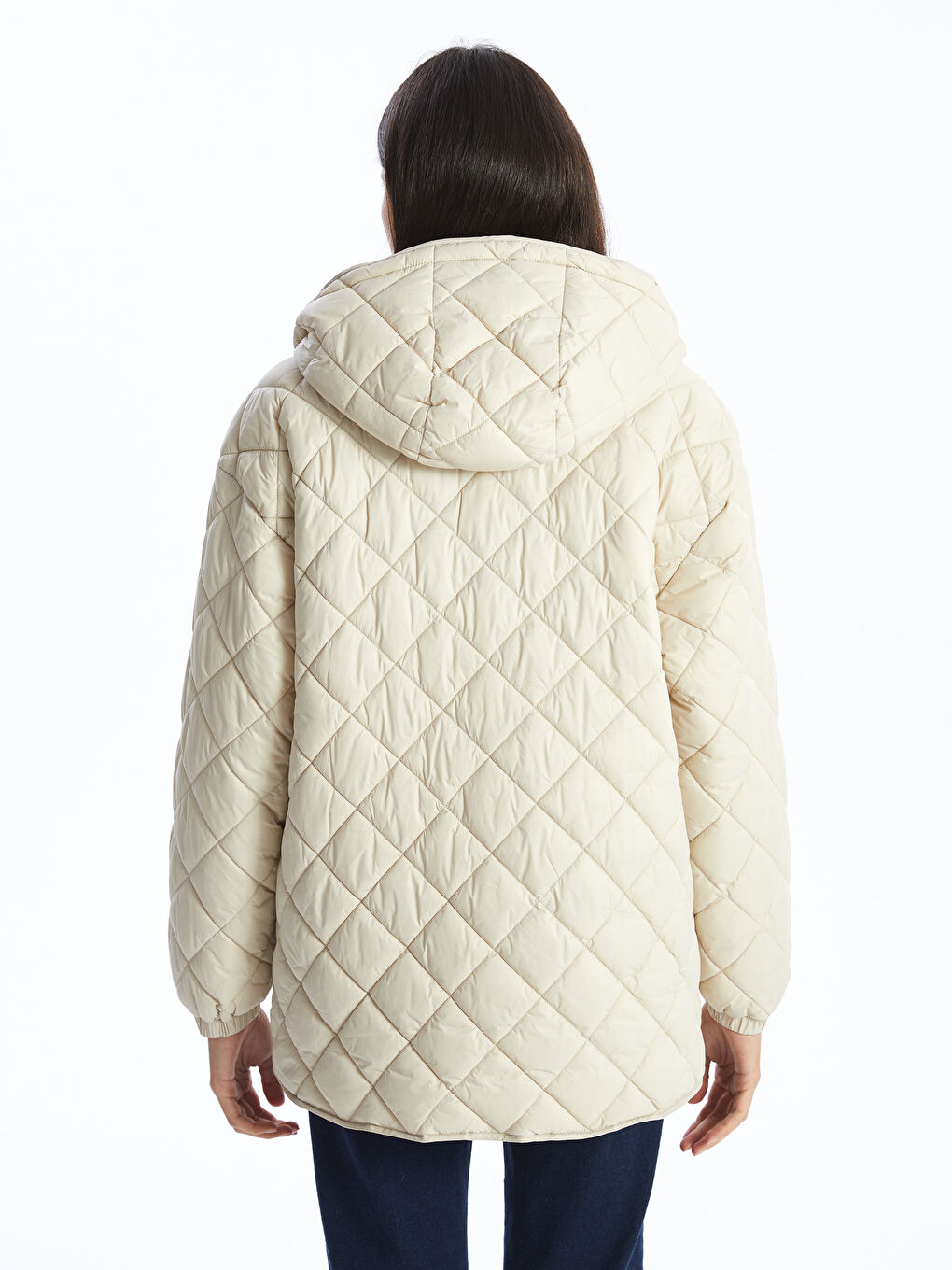LCWAIKIKI Classic Hooded Quilted Oversize Women's Puffer Coat -S50200Z8-SB4