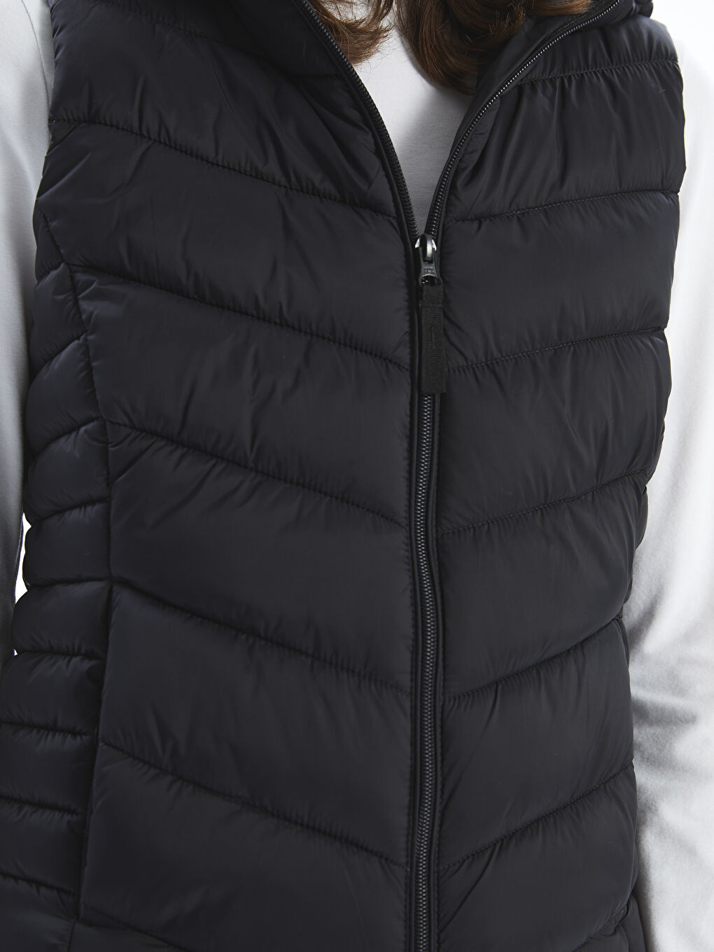 LCWAIKIKI Classic Kapüşonlu Kadın Şişme Yelek -S50218Z8-CVL