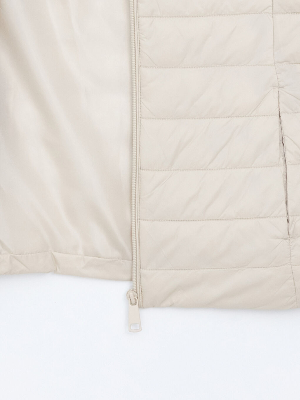 Stand-Up Collar Women'S Puffer Vest -S50230Z8-FWZ