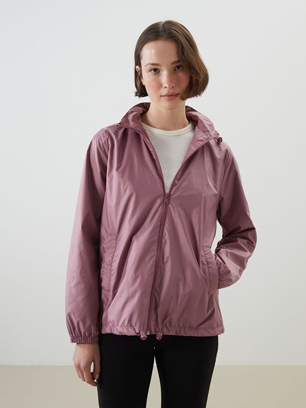 LCWAIKIKI Classic Hooded Women's Raincoat -S50238Z8-G0X