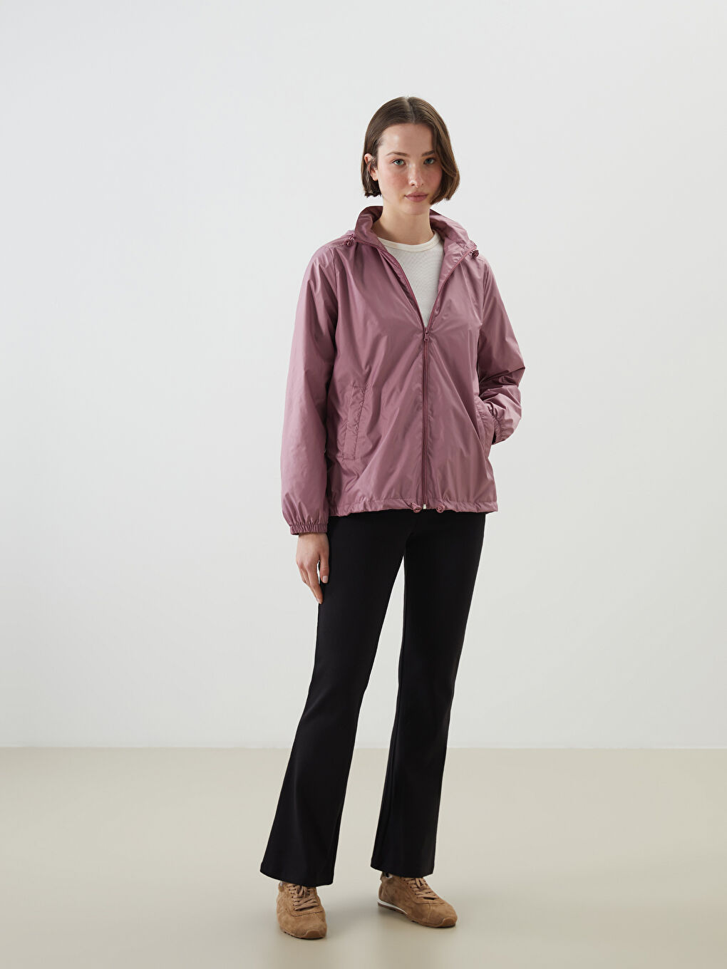 LCWAIKIKI Classic Hooded Women's Raincoat -S50238Z8-G0X