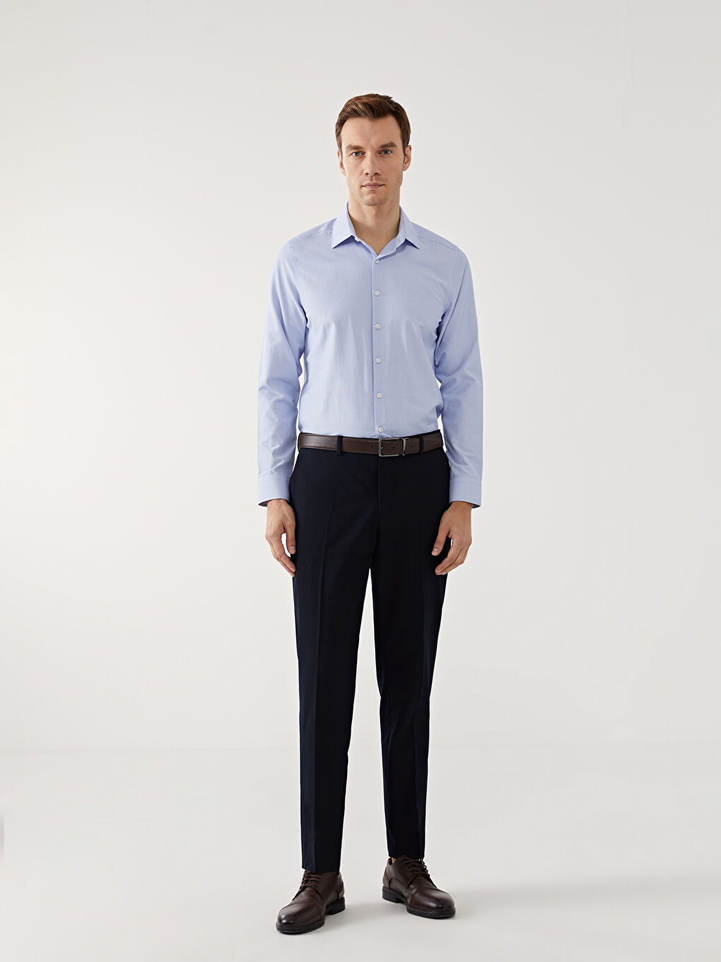 LCWAIKIKI Formal Slim Fit Long Sleeve Striped Poplin Men's Shirt -S4NO41Z8-LEN