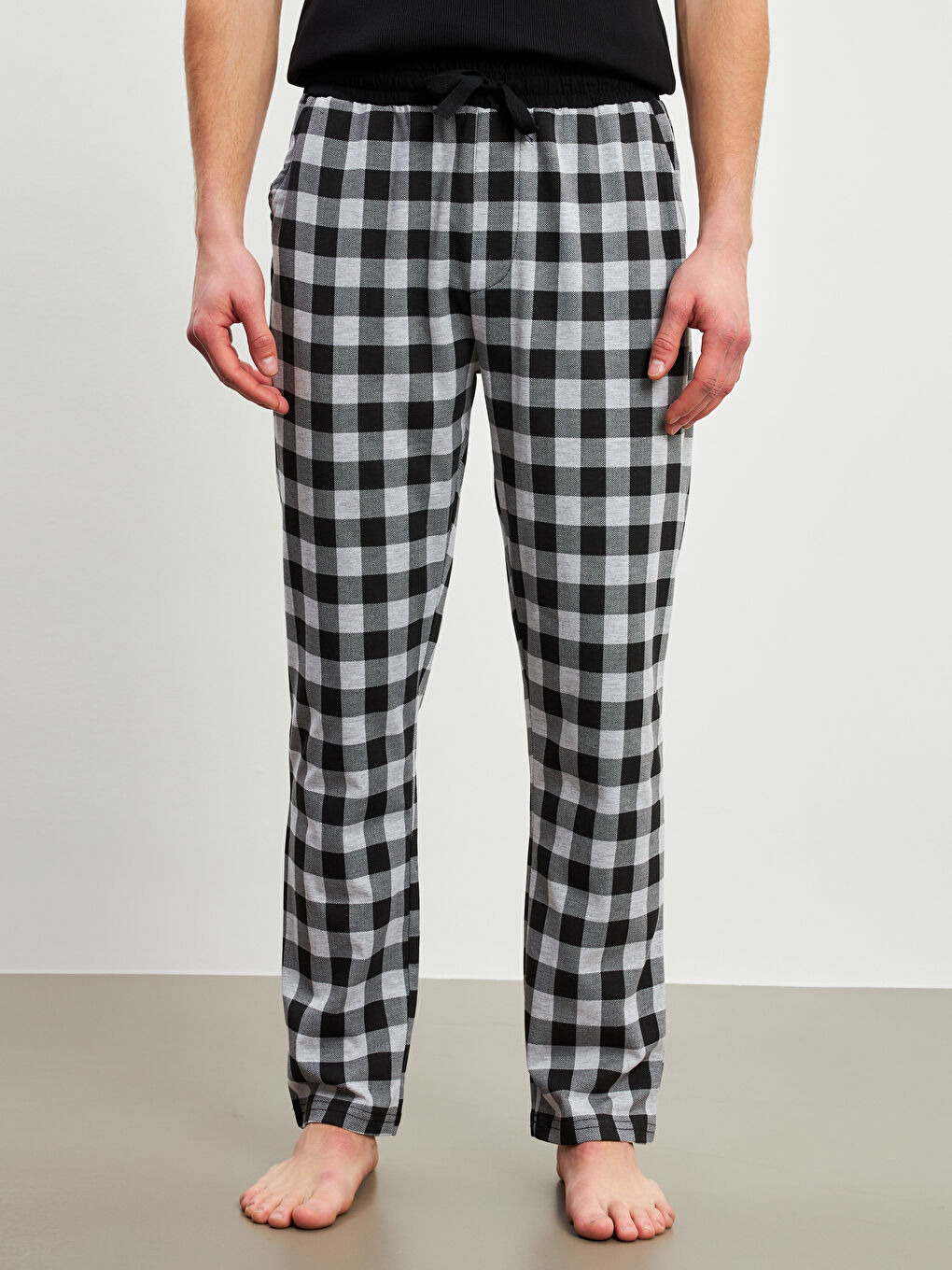 Standard Fit Plaid Men's Pajama Bottoms -S50450Z8-LQJ