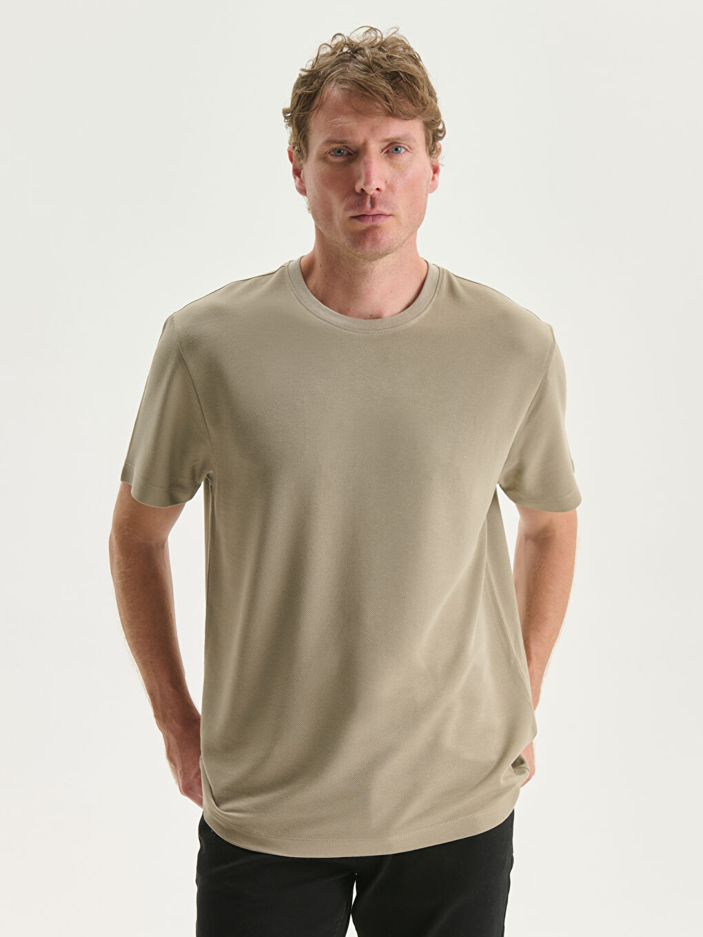 Yeşil Bisiklet Yaka Kısa Kollu Erkek Tişört