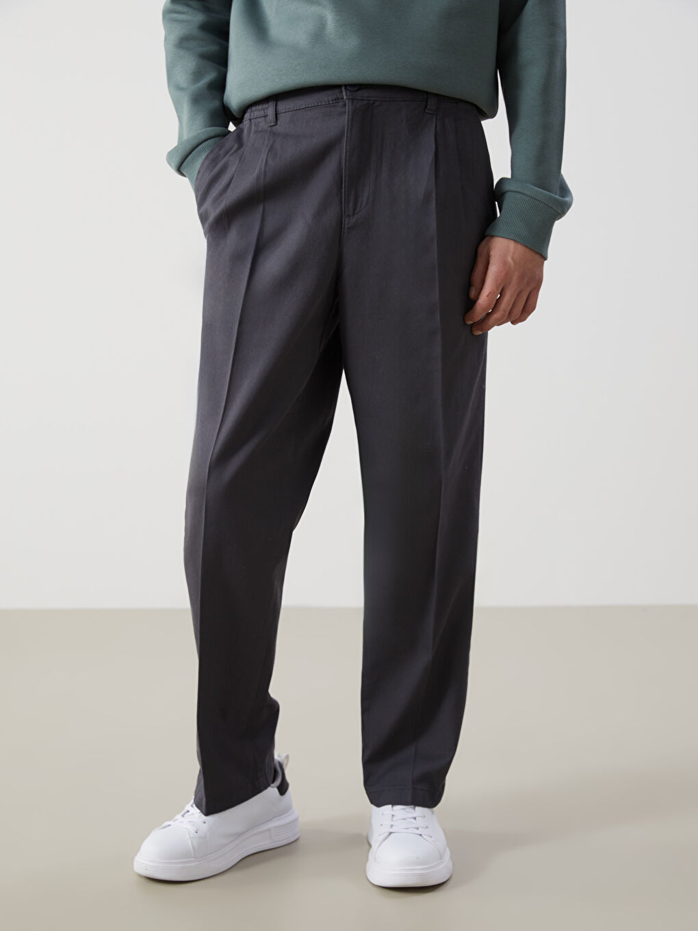 Relaxed Fit Men's Chino Trousers -S50566Z8-JQN