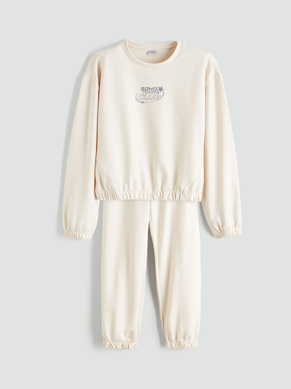 طقم رياضي للبنات بملمس ناعم وياقة دائرية