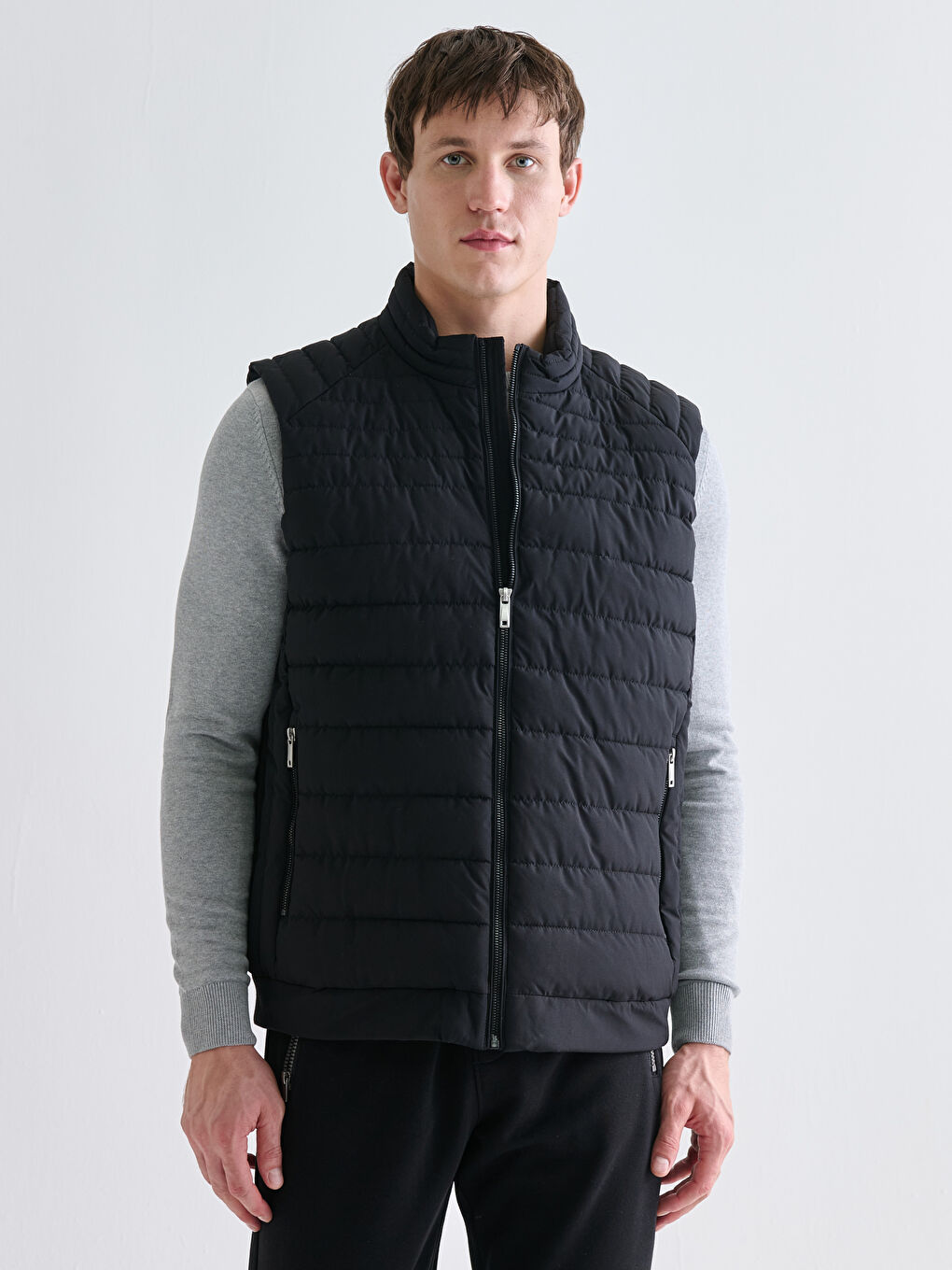 Gilet Doudoune à Col Cheminée pour Hommes Coupe Standard