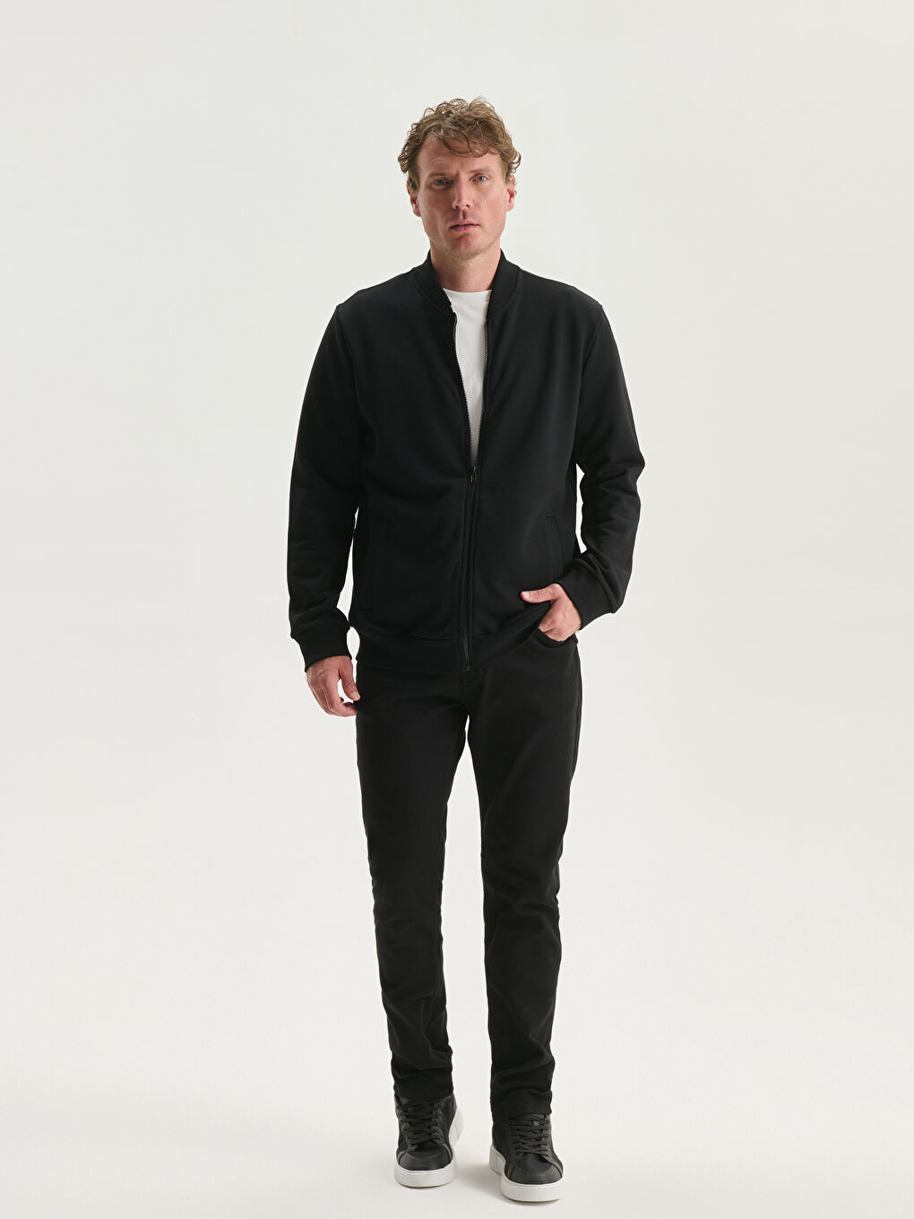 LCWAIKIKI Basic College Collar Long Sleeve Men's Zip-Up Sweatshirt -S50822Z8-CVL