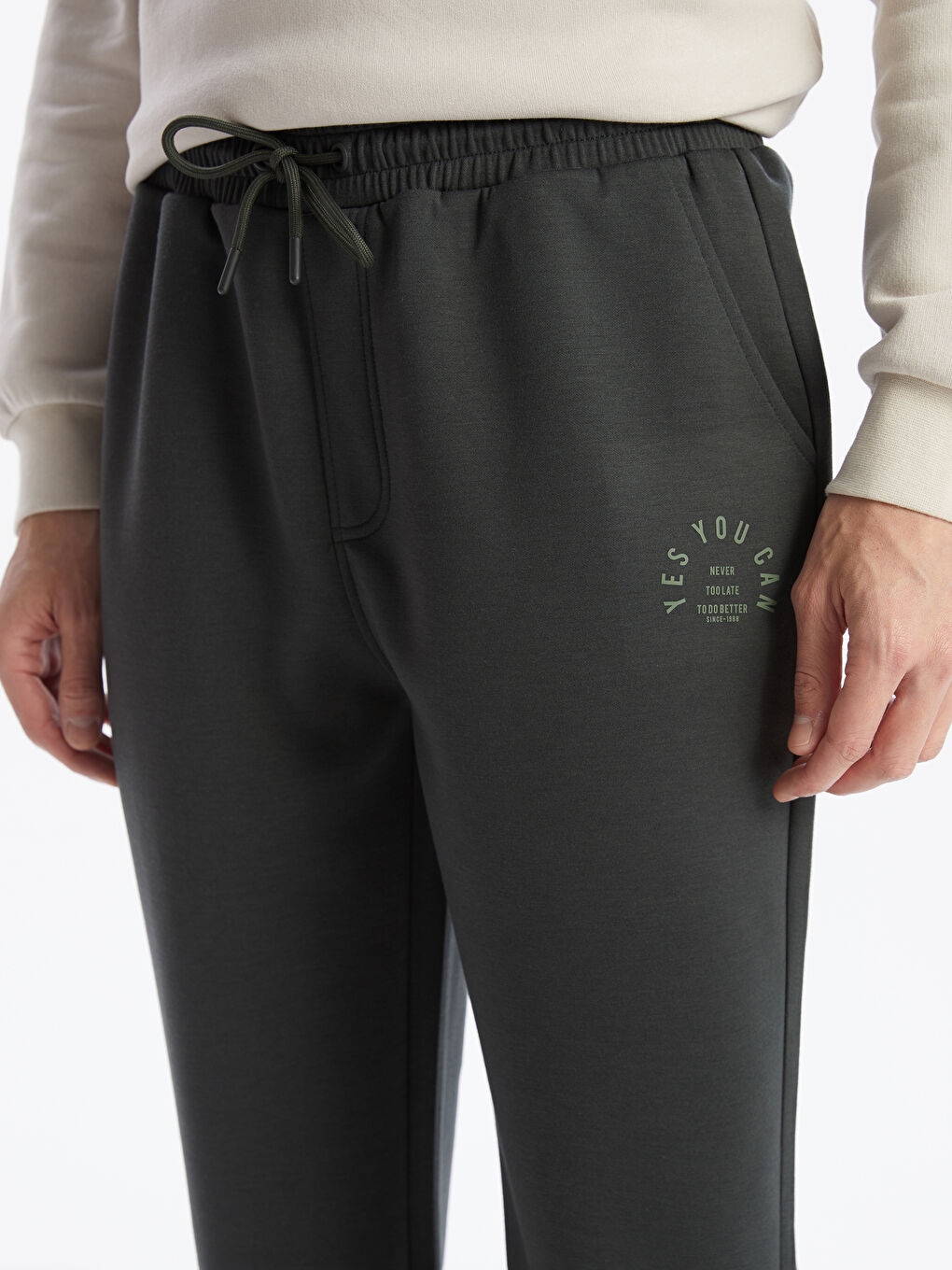 Standard Fit Men's Sweatpants -S50835Z8-YNX