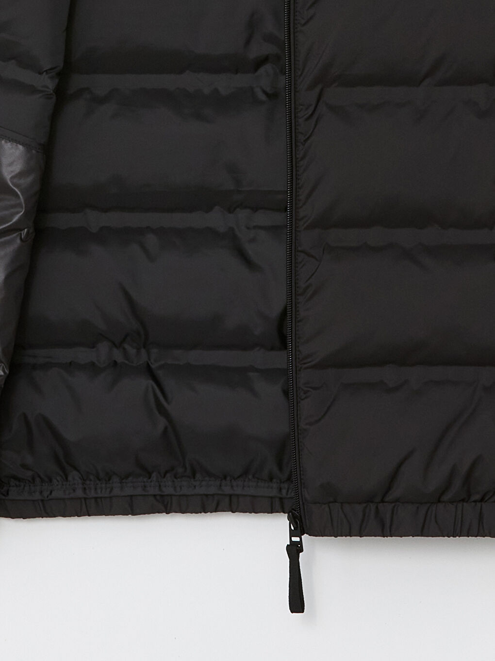 LCWAIKIKI Classic Standard Fit Funnel Neck Men's Puffer Gilet -S50908Z8-CVL