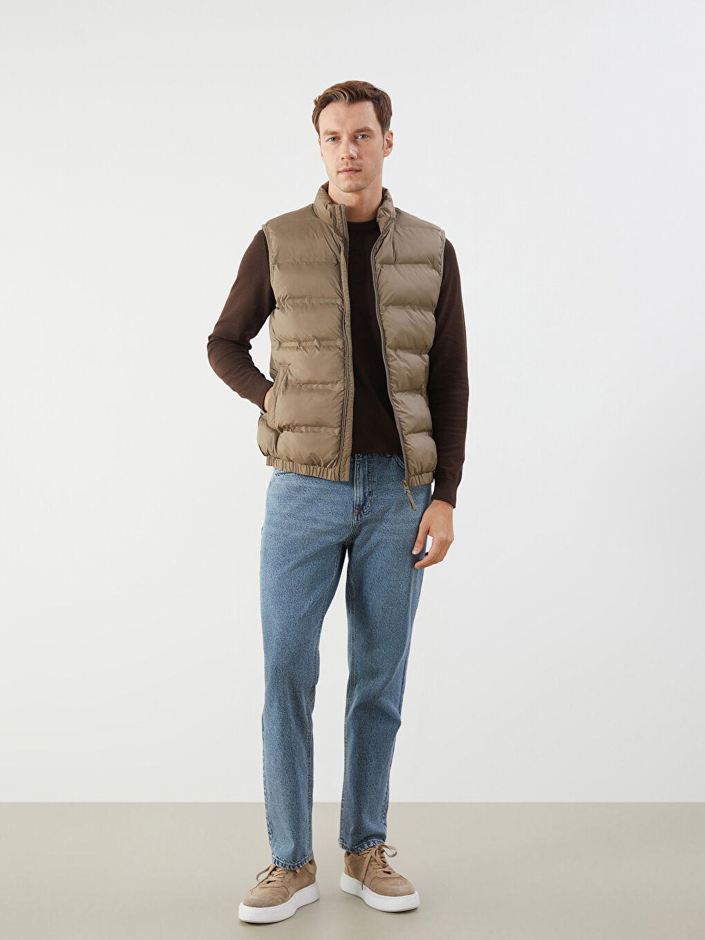 LCWAIKIKI Classic Standard Fit Funnel Neck Men's Puffer Gilet -S50908Z8-YEE