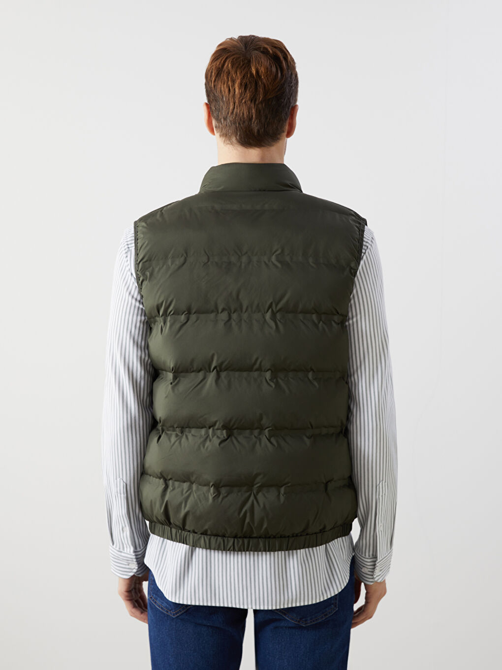 Standard Fit Funnel Neck Men's Puffer Gilet -S50908Z8-V9A