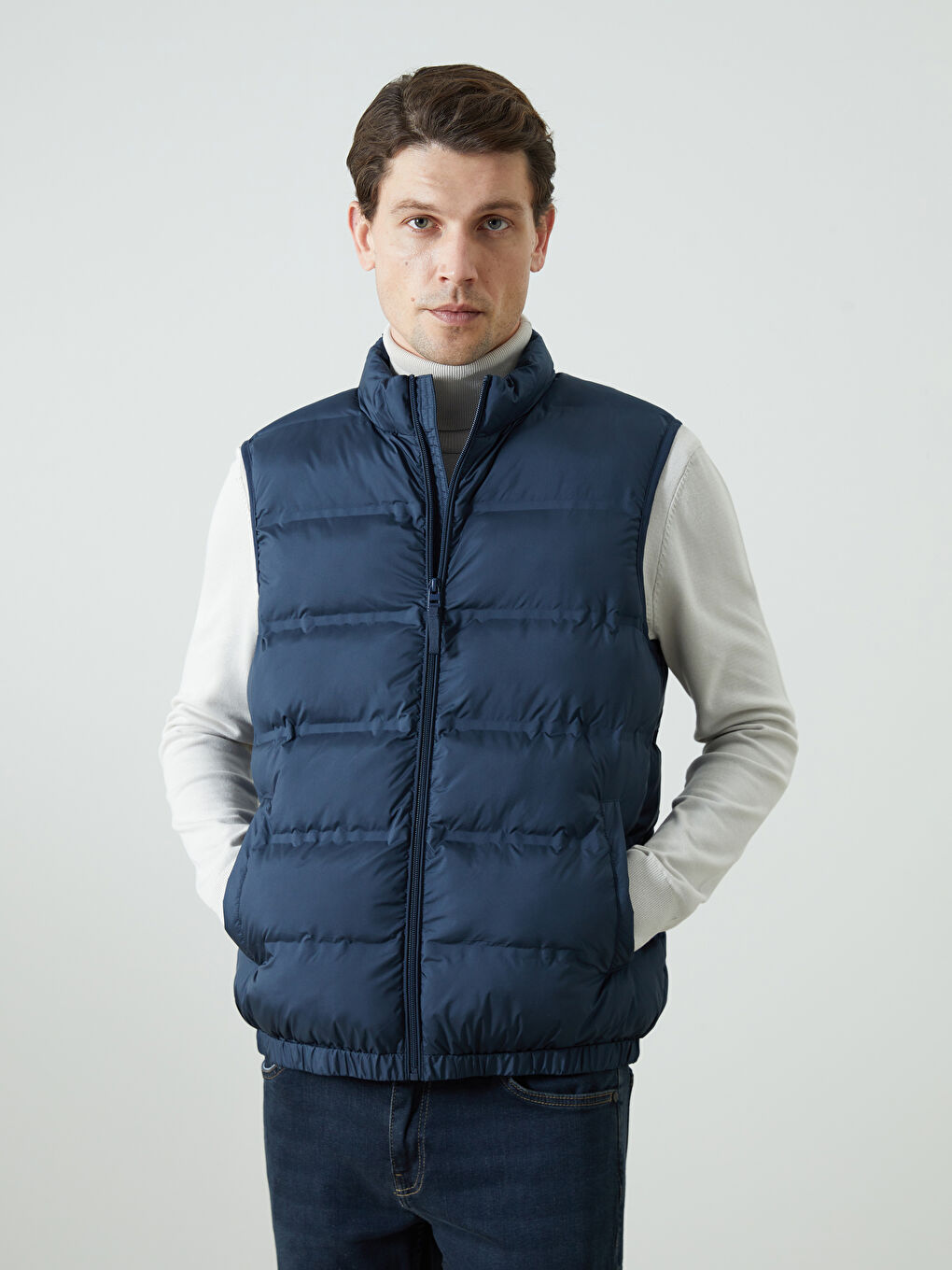Standard Fit Funnel Neck Men's Puffer Gilet -S50908Z8-YMZ