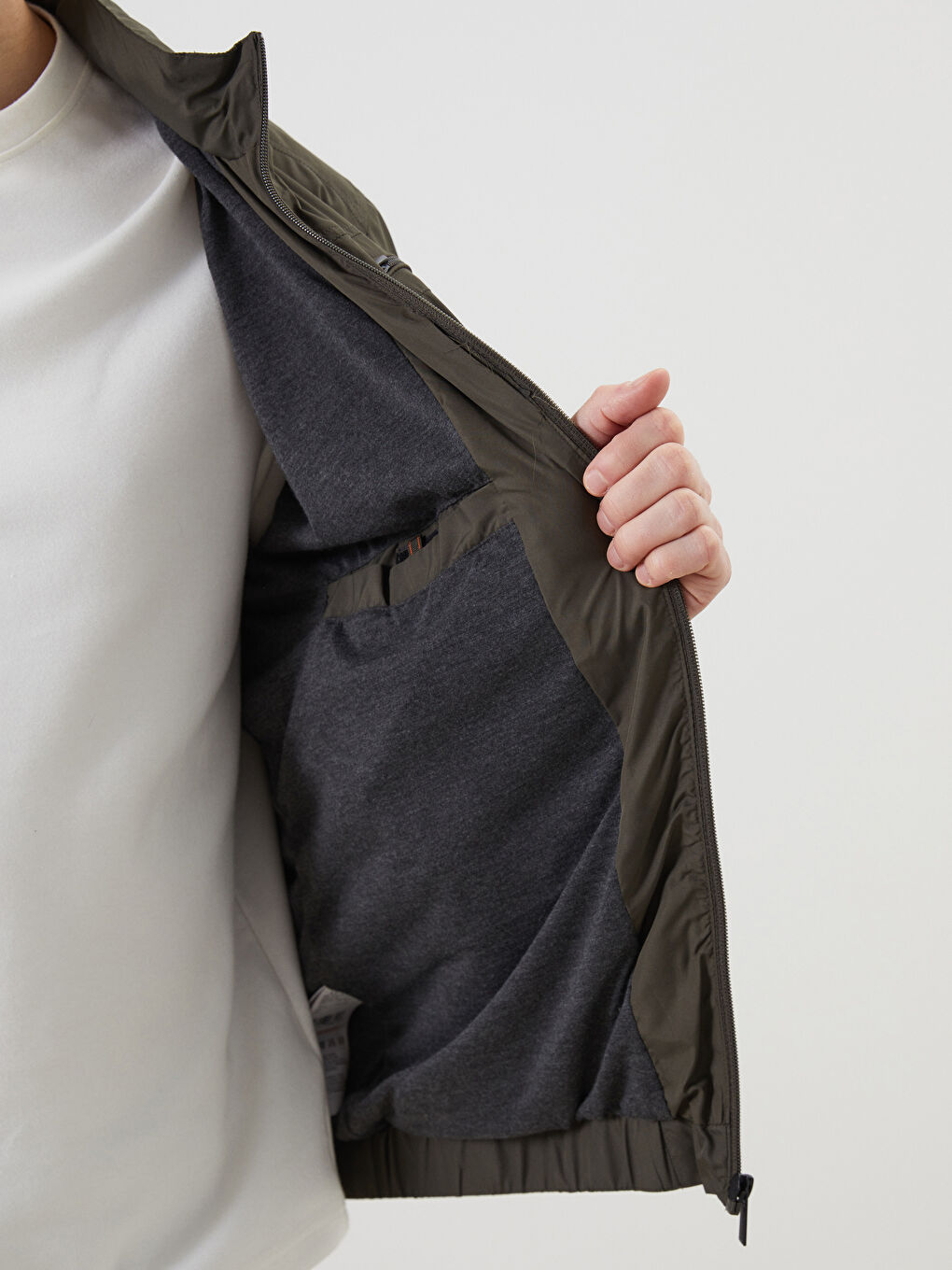 Standard Fit Funnel Neck Men's Medium Thickness Coat -S50915Z8-HDU